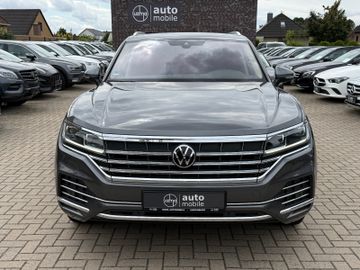 Volkswagen Touareg - 8