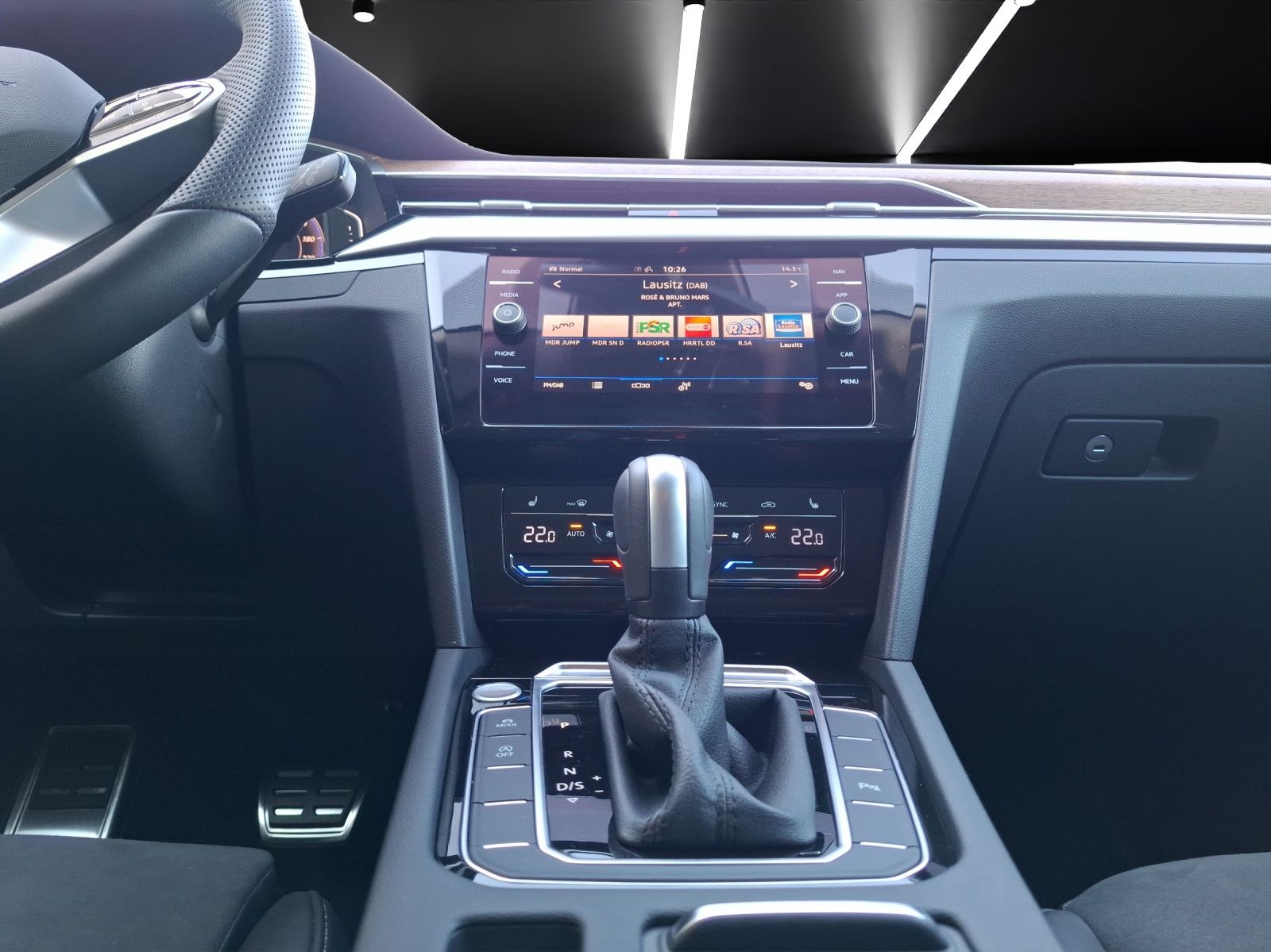 Fahrzeugabbildung Volkswagen Arteon SB TDI Elegance DSG LED AHK NAvi AID ACC