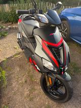 Aprilia SR 50 R - APRILIA SR50R
