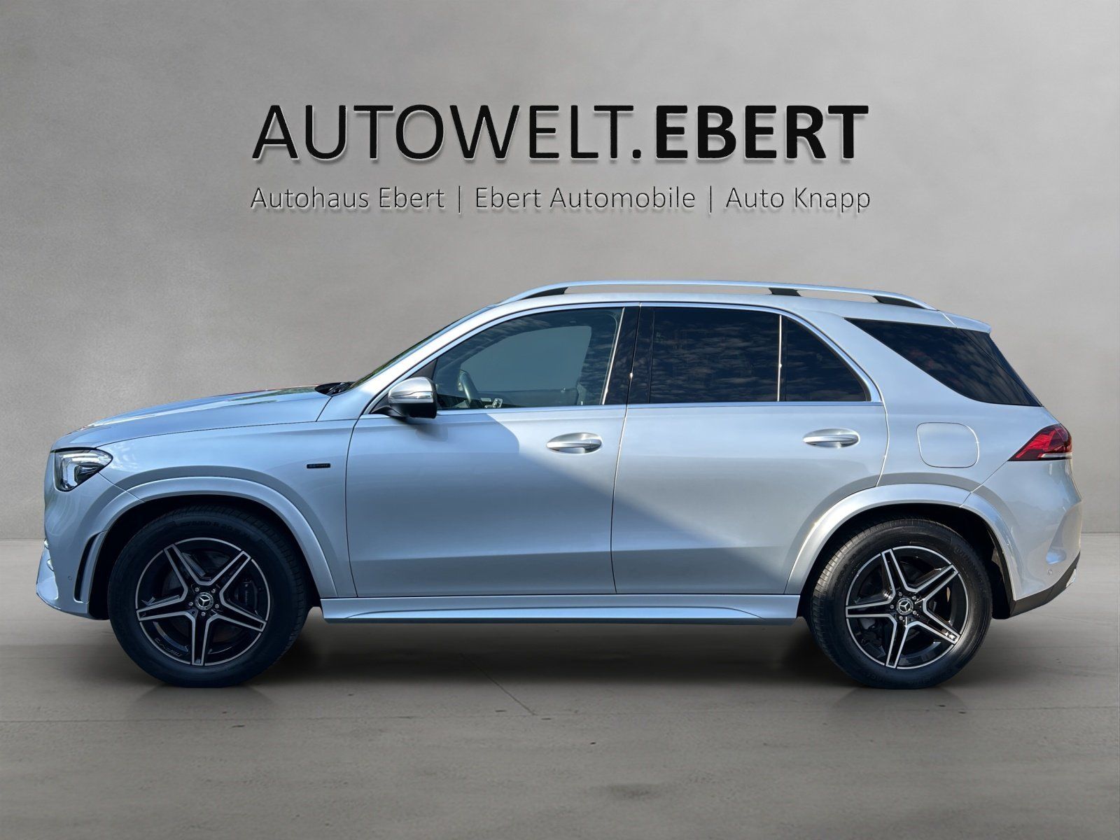 Fahrzeugabbildung Mercedes-Benz GLE350de AMG Pano DISTRO Memo AHK MLED HUD 4xSHZ