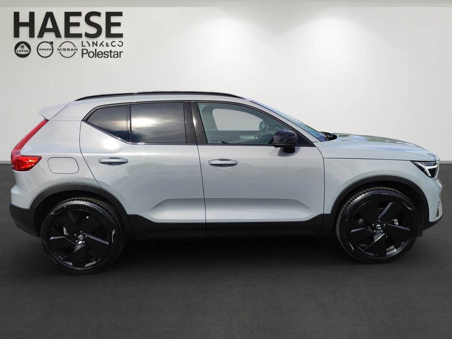 Volvo XC40 B3 Plus Black Edition  StandHZG Digitales C foto 4