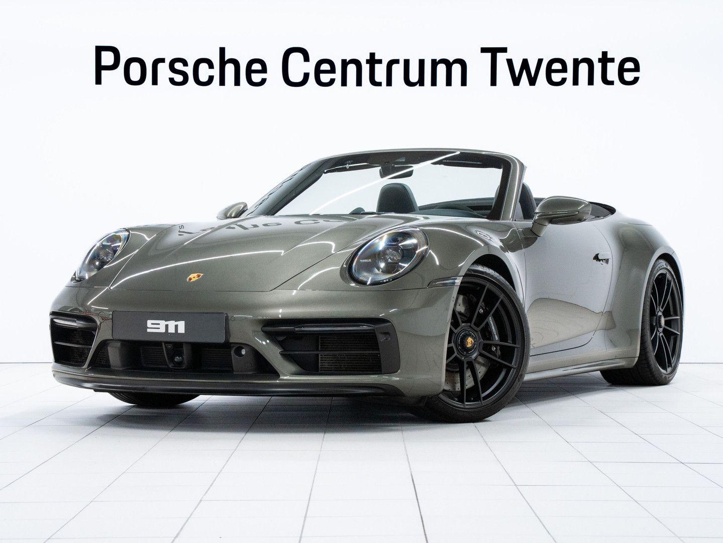 Porsche 992 Carrera 4 GTS Cabrio