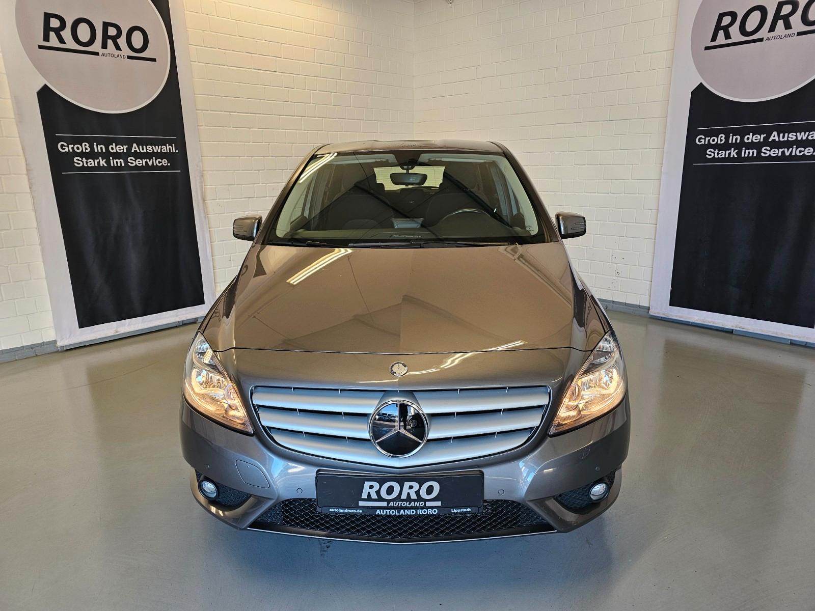 Mercedes-Benz B 180 + Navigation/4Season/SH/Klima/2.Hand