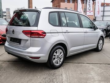 Fahrzeugabbildung Volkswagen Touran 15TSI ACT OPF DSG Comfortline LED ACC PLA