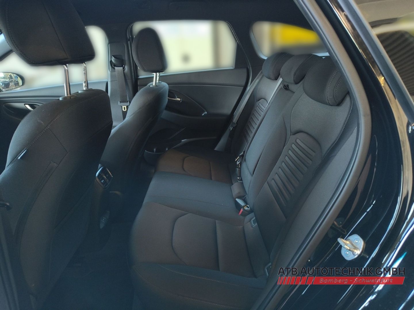 Fahrzeugabbildung Hyundai i30 Kombi Advantage 1.5 T-GDi 48V DCT