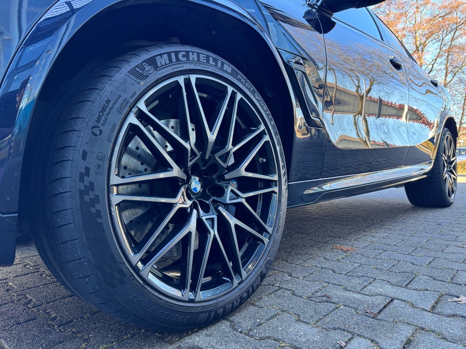BMW X6 M - Bild 10