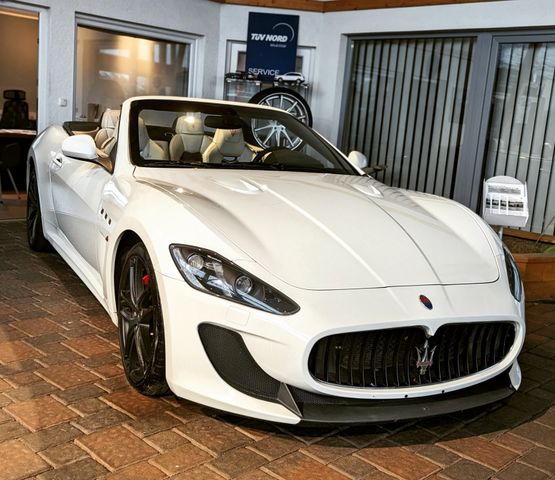 Maserati GranCabrio MC 4.7 V8 SPORT BOSE BI-XENON SHZ