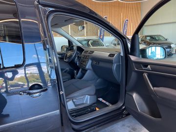 MYAUTOCENTER – Gebraucht- und Jahreswagen mit Werkstattservice in Pfaffenhofen Volkswagen Caddy PKW Maxi BMT*Klima*Radio*7Sitze*