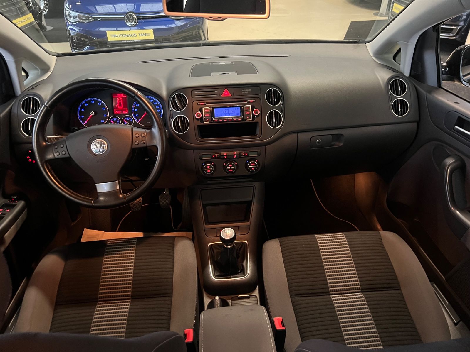 Fahrzeugabbildung Volkswagen Golf Plus V United *1.HAND*SCHECKHEFTGEPFLEGT*