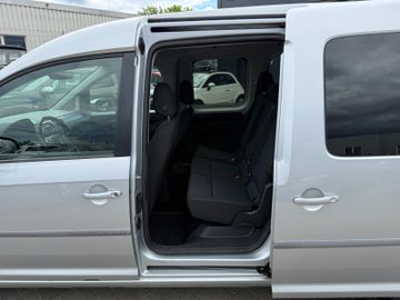 Volkswagen Caddy Maxi - 9