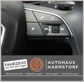 Audi A4 Avant 40 TDI quattro AHK StHz Navi