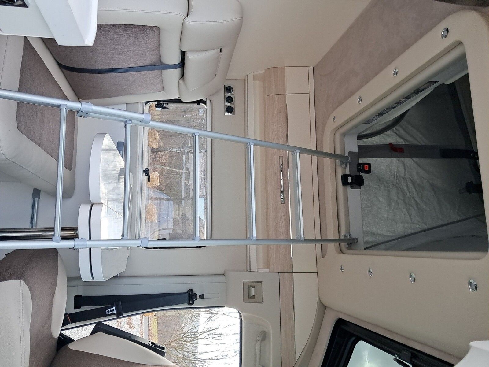 Fahrzeugabbildung Eura Mobil Van V 635 EB