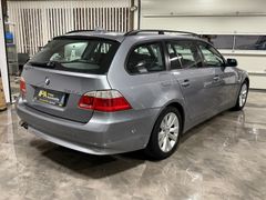 Fahrzeugabbildung BMW 525 d Touring HeadUp Xenon Pano Leder PDC