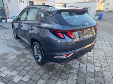 Hyundai TUCSON - 2