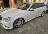 Mercedes-Benz E 300 CDI T BlueEFFICIENCY AVANTGARDE AVANTGARDE
