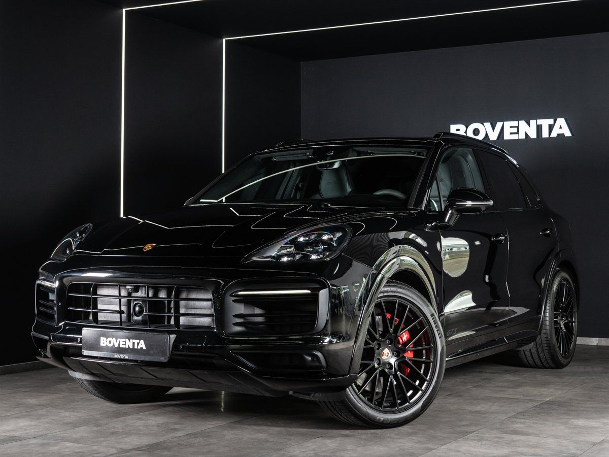 Porsche Cayenne GTS  *CHRONO*BOSE*HUD*PANO*