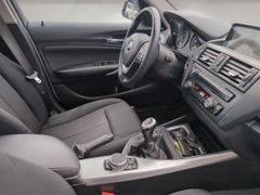 BMW 118 d Lim  ~Xenon~Schiebedach~Komfort Zugang