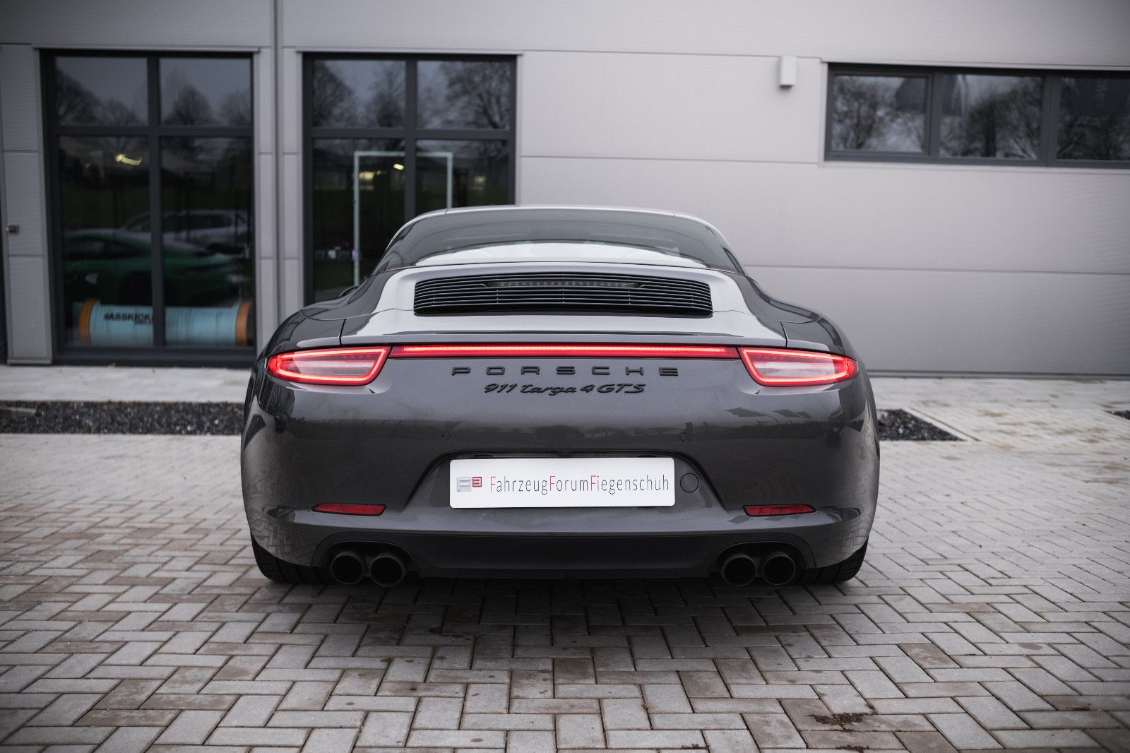 Fahrzeugabbildung Porsche 911/991.1 Targa 4 GTS-PDLS-Approved-PDK