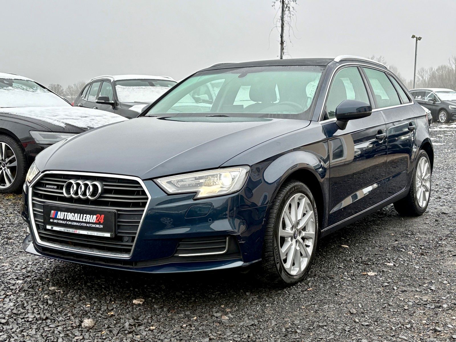 Fahrzeugabbildung Audi A3 Sportback 2.0 TFSI quattro Navi Leder Xenon