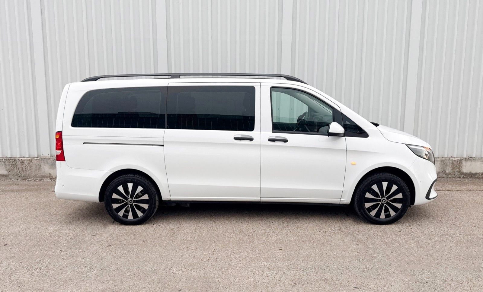 Mercedes-Benz Vito Tourer CDI 4Matik lang PRO 8 Sitz Navi TOP! foto 6
