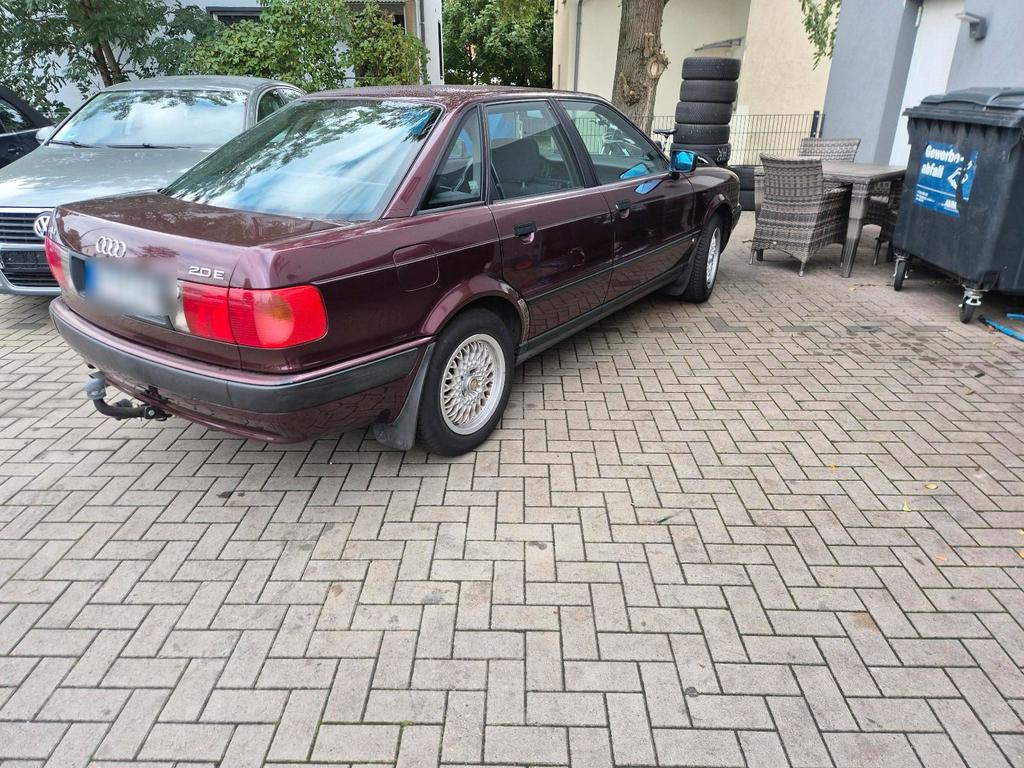 Audi 80