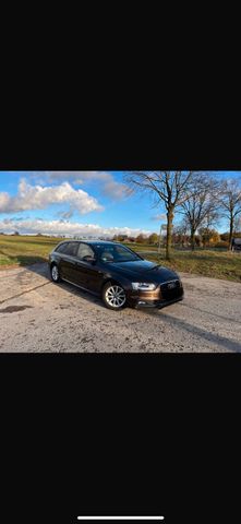 Audi A4 3.0l S-Line Quattro