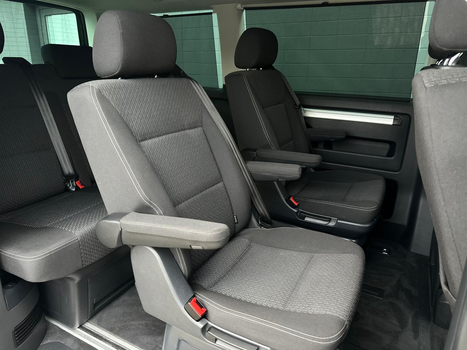 VW T6 Multivan 2.0TDI *150PS#LED#CAM#SHZ#NAVI#AHK - Image 17