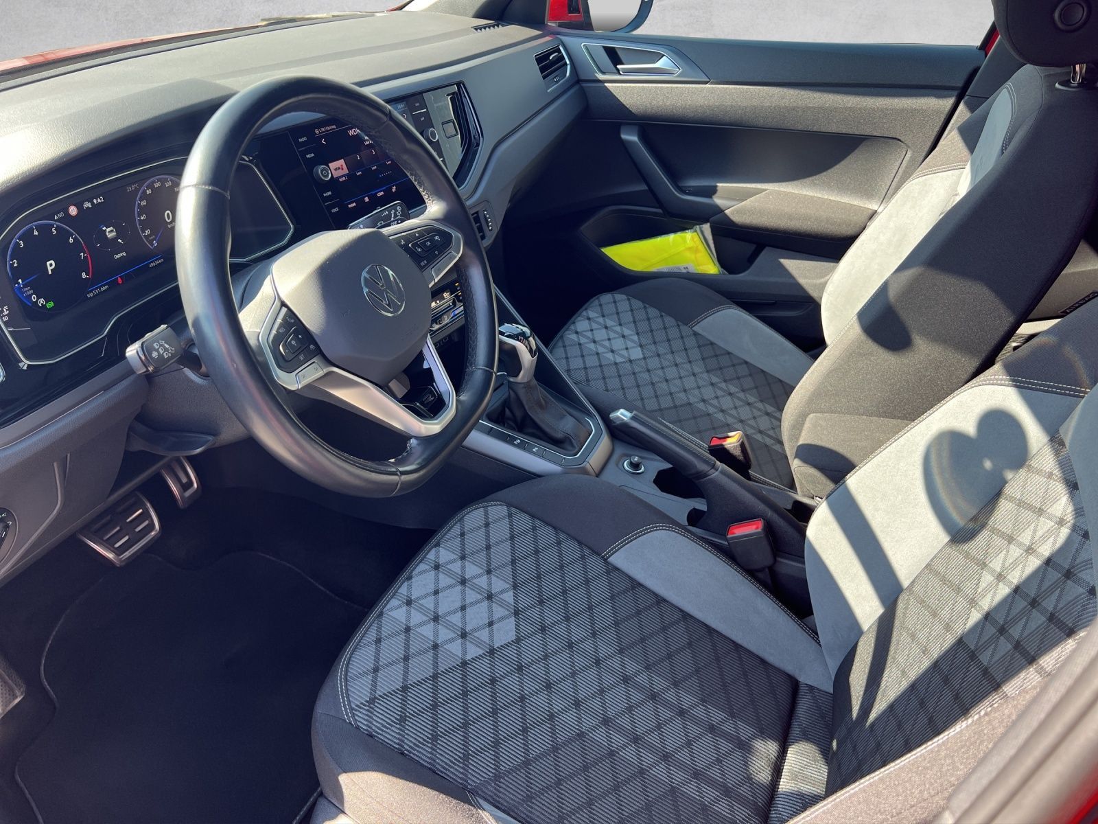 Taigo R-Line 1.5 TSI DSG Navi*Pano*CarPlay