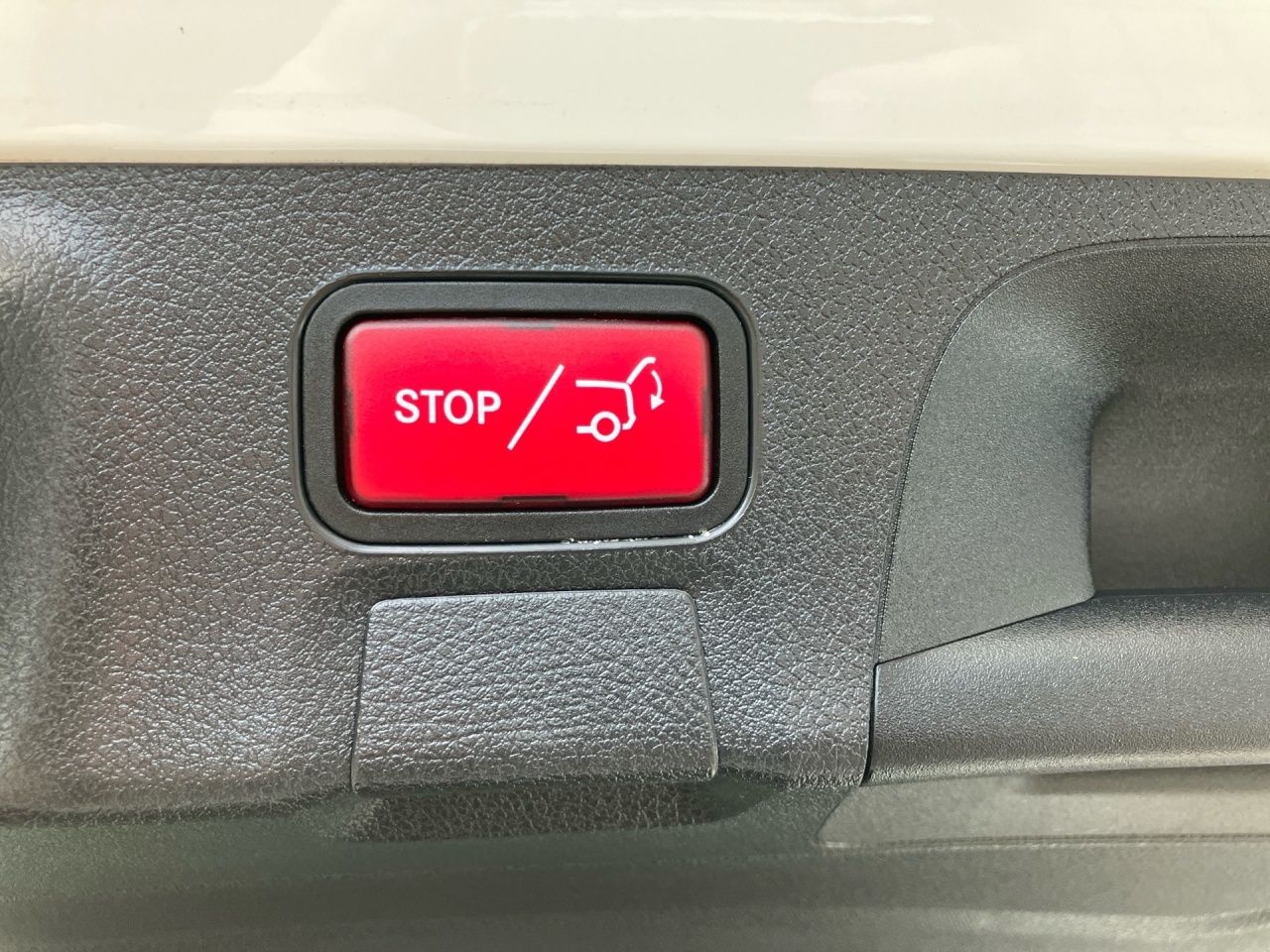Fahrzeugabbildung Mercedes-Benz CLA 45 S 4M+ AMG SB Night+Pano+HUD+Burmester+360