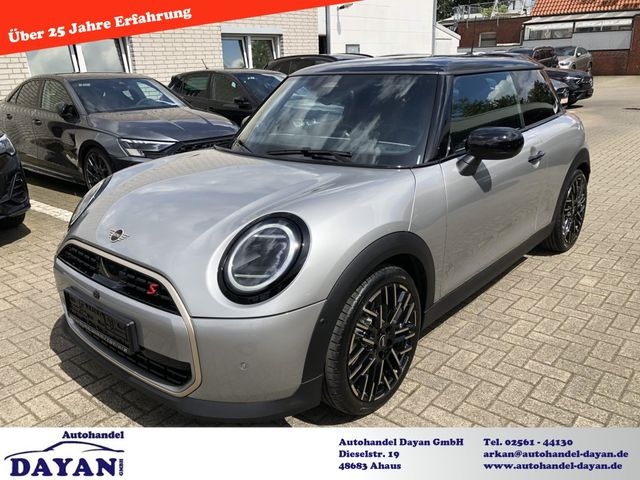 MINI Cooper S Paket M John Cooper Works Trim 