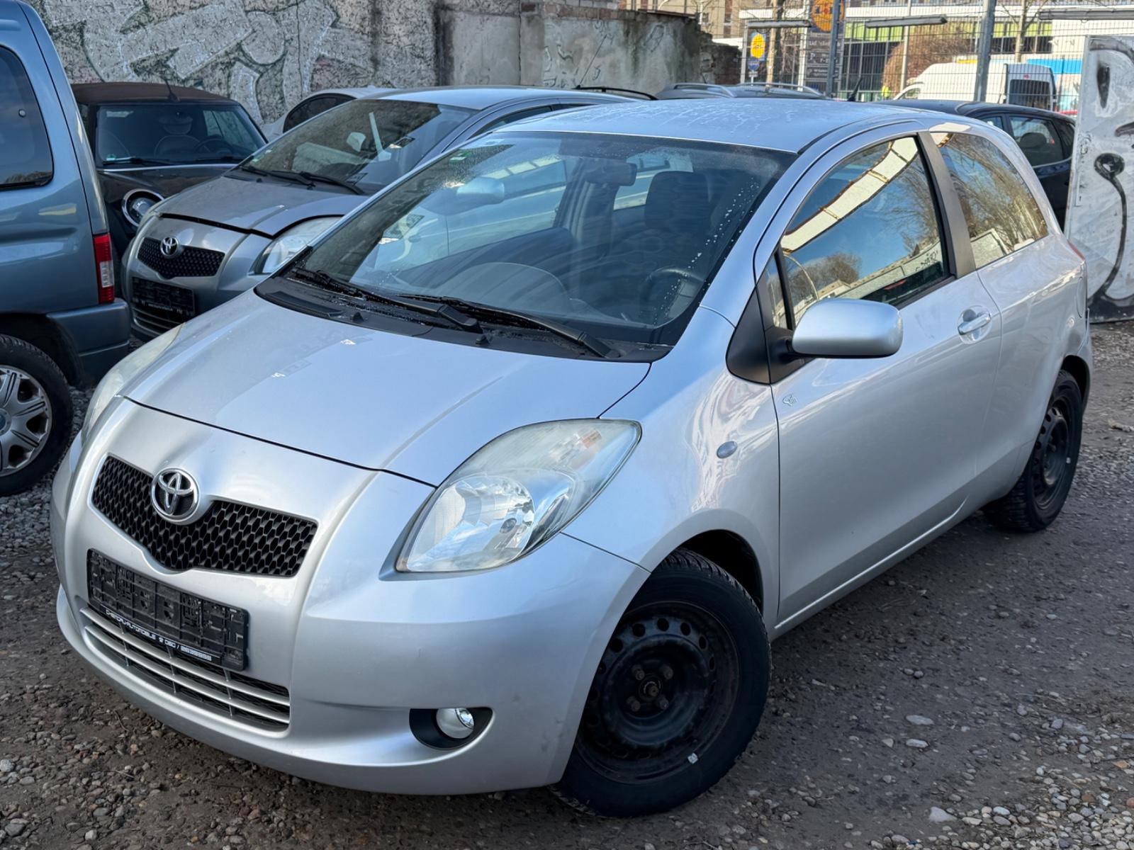 Toyota Yaris Sol