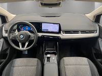 BMW 220 Active Tourer - Vorschau Bild 12