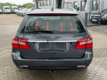 Mercedes E 250 - 6