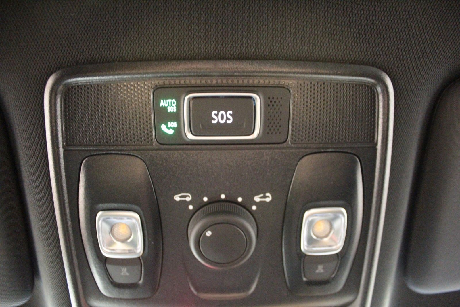 Fahrzeugabbildung Renault Arkana Mild Hybrid 160 EDC Esprit Alpine*15052*