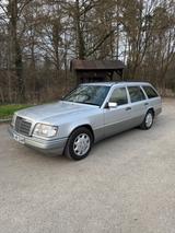 Mercedes-Benz E 220 T / S124 - gebrauchte Mercedes-Benz 220 aus dem Jahr 1995