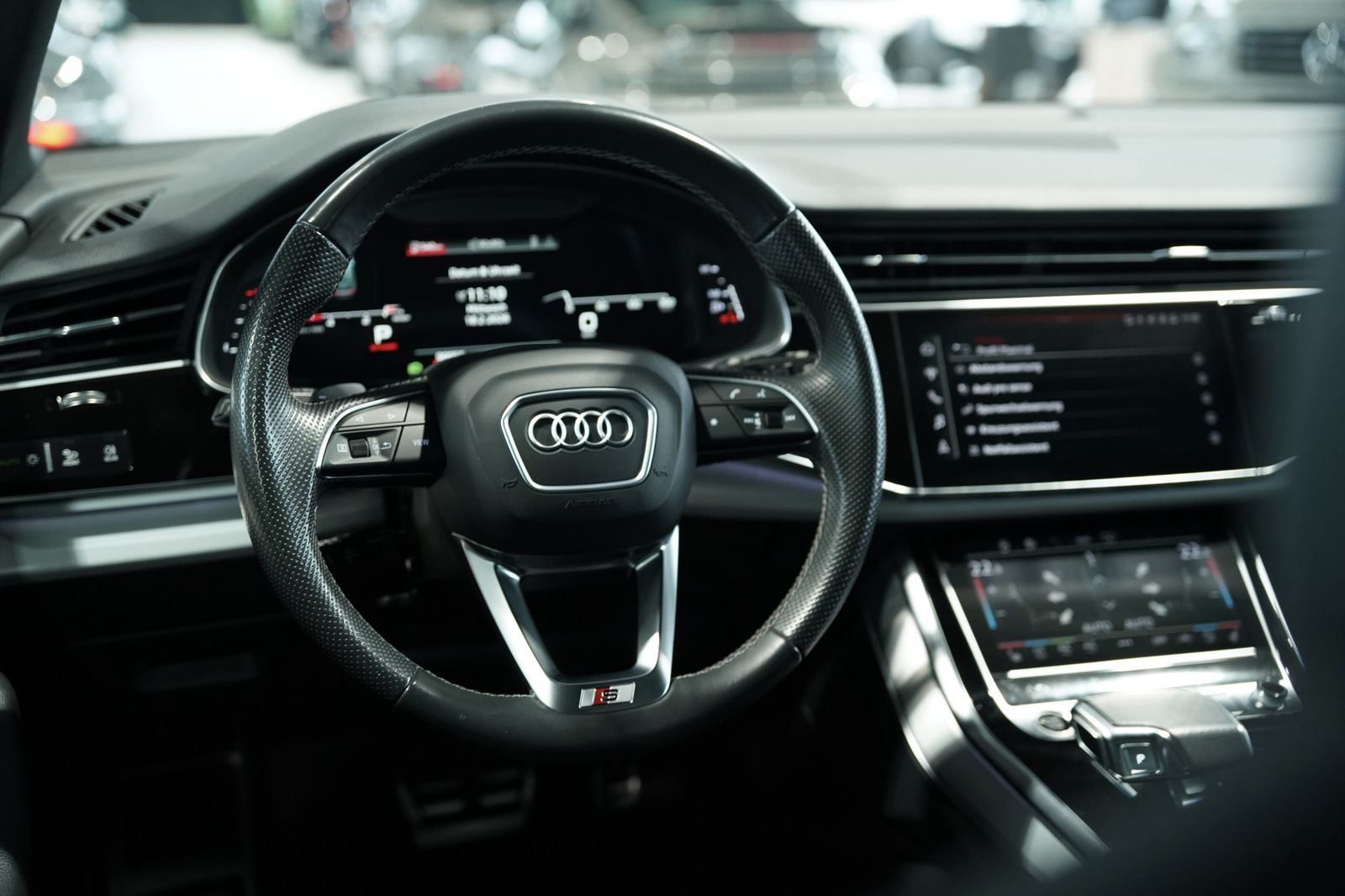 Audi Q8