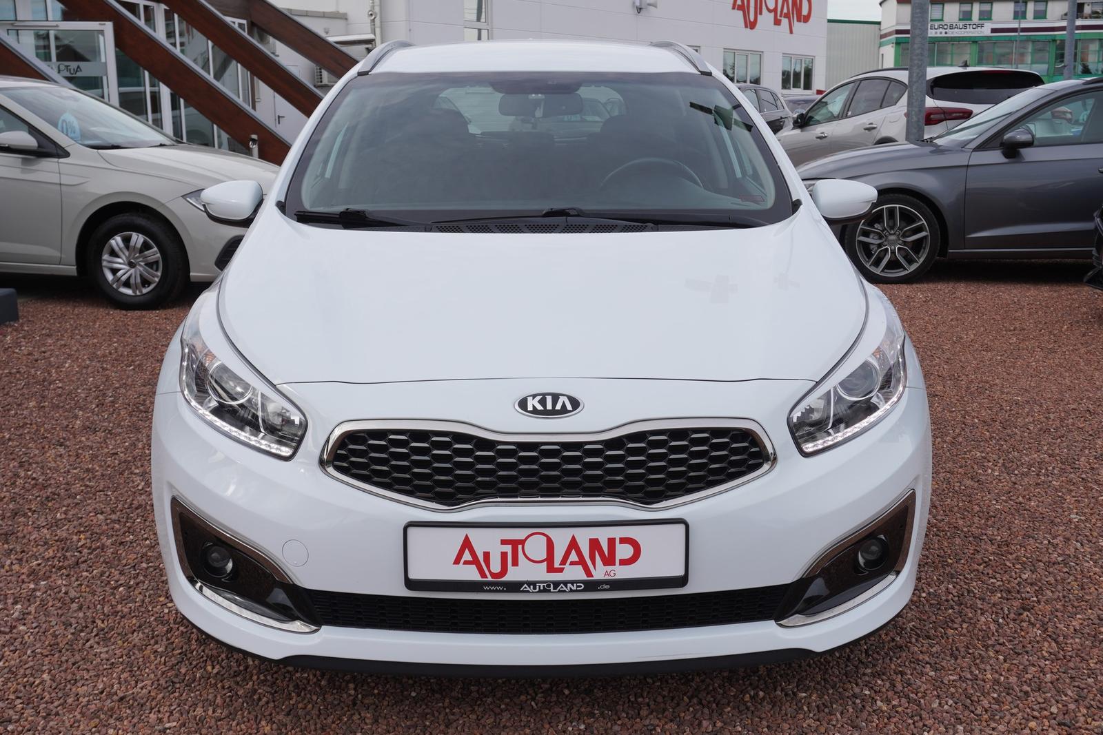 Kia Ceed SW 1.4 Attract Klimaaut. Kamera Sitzheizung