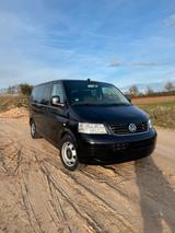 Volkswagen T5 Multivan - gebrauchte VW T5 Multivan aus dem Jahr 2006