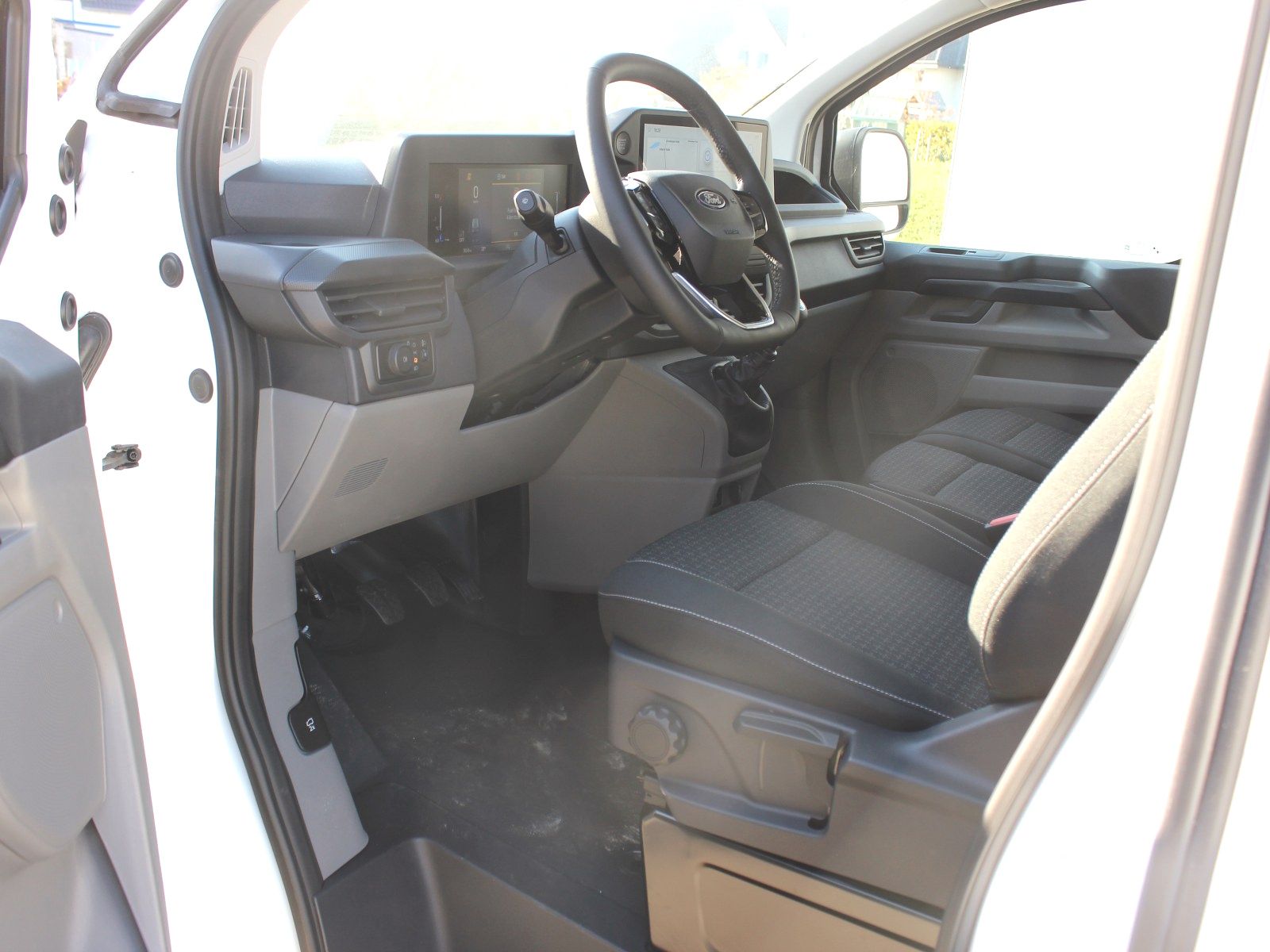 Fahrzeugabbildung Ford Transit Custom 300 L1 Trend