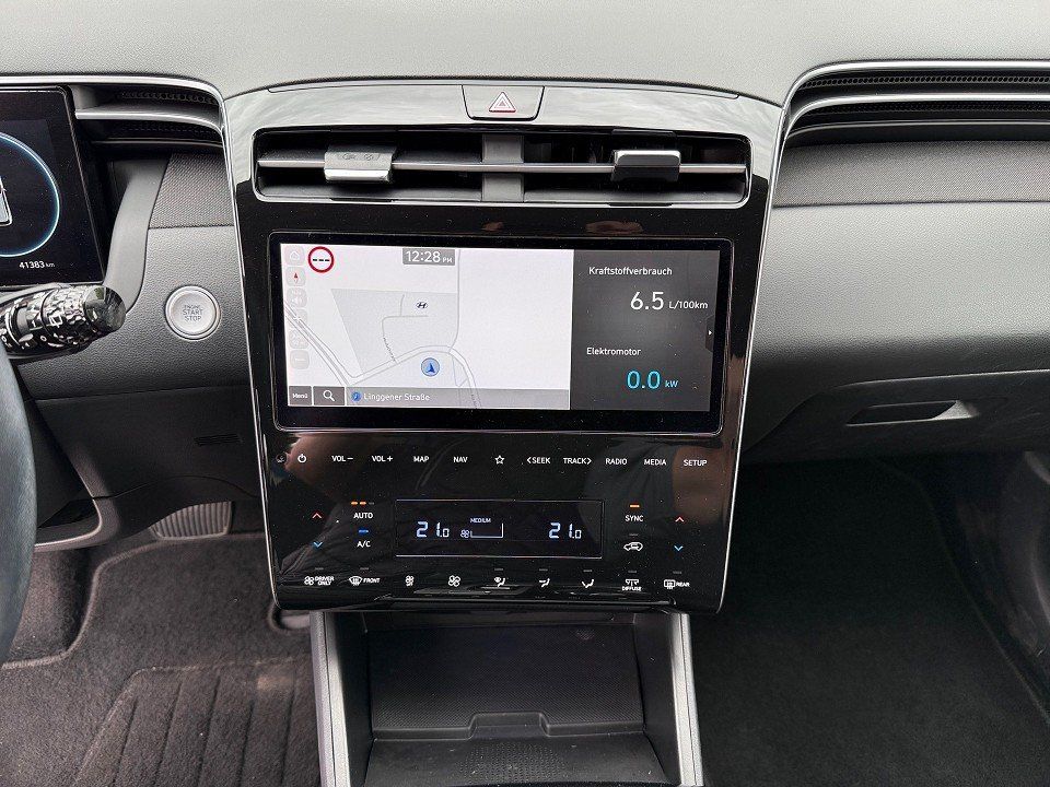Fahrzeugabbildung Hyundai TUCSON HEV 1.6T TREND 1HD GARANTIE ASSIST-P ELHK