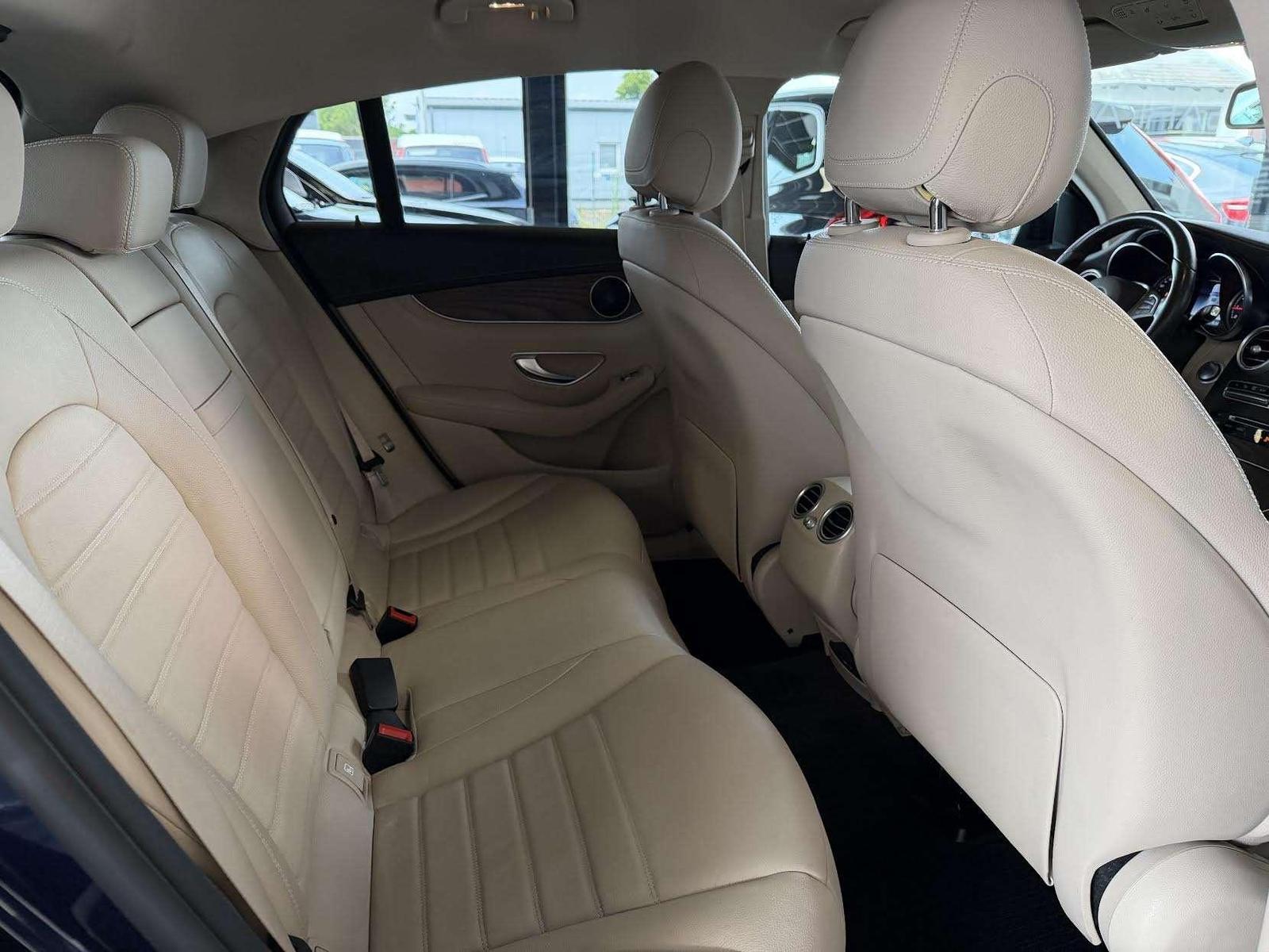Mercedes-Benz GLC 300 GLC 300 COUPE AMG LINE 4Matic 360KAMERA 