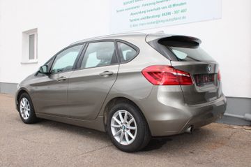 BMW 218 - 6