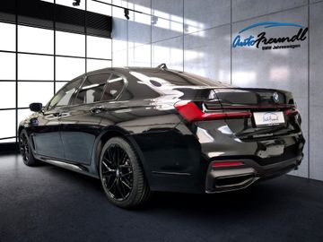 BMW 750 - 9