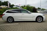 BMW 330e M-Sport Touring PHEV LED ACC Navi Kamera - BMW 330 in Erfurt