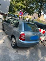 Skoda Fabia 1.4 Benzin | TÜV bis 10/2026 |... - Skoda Fabia aus 2002: 1.4