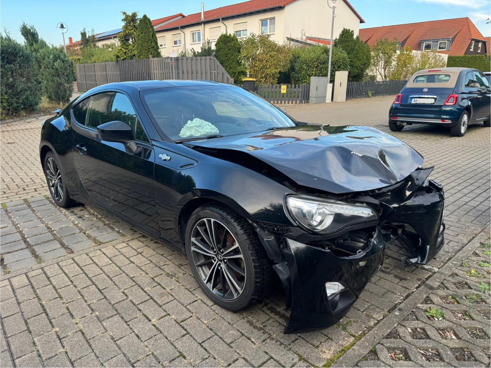 Toyota GT86 Schalter Alcantara*Klimaautomatik*