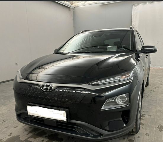 Hyundai Kona ELEKTRO Style,Kamera,LED,Wärmepumpe