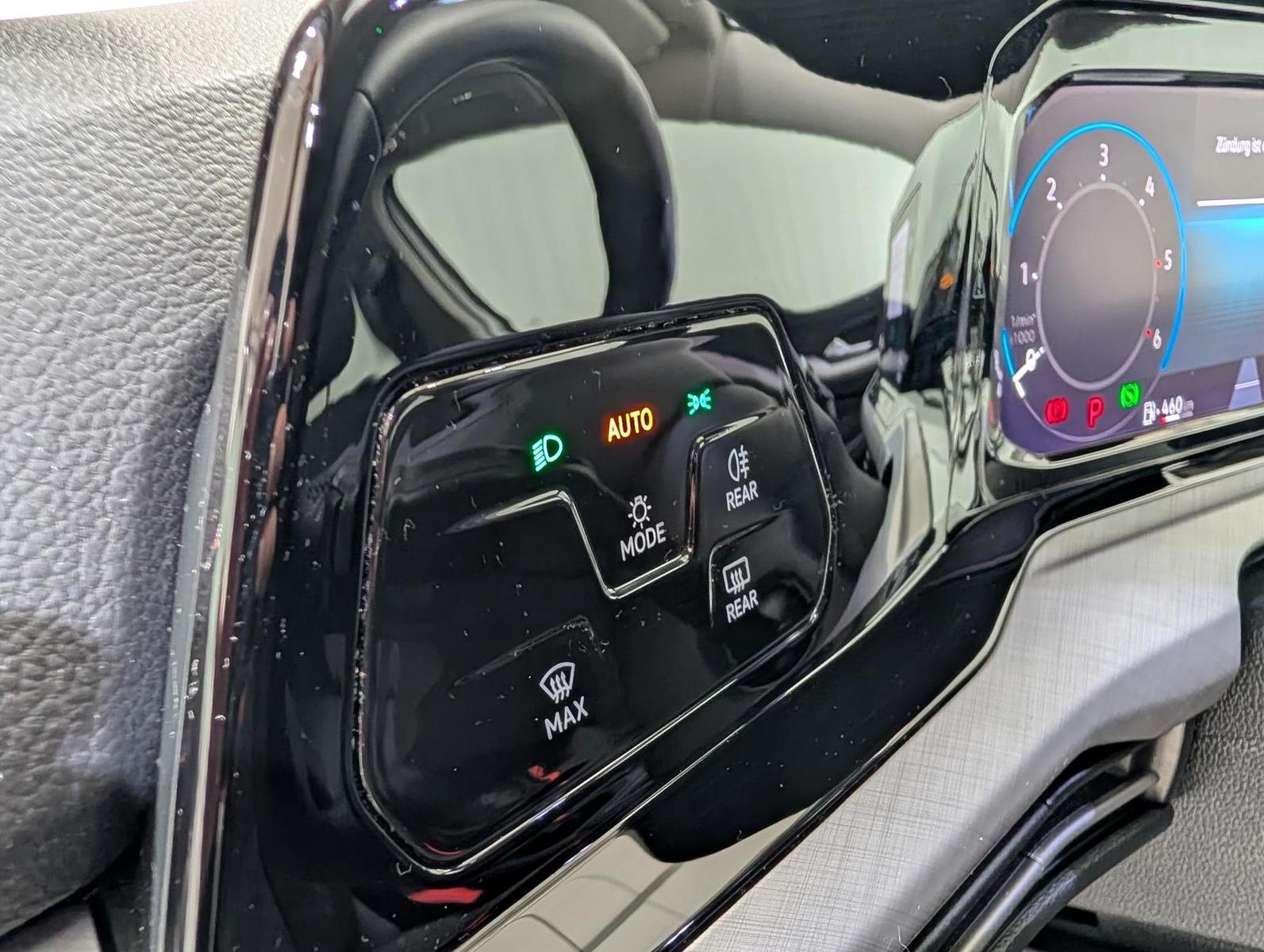 Volkswagen Golf 2.0 TDI DSG Life LED virt.Cock Navi ACC RFK, миниатюра 16