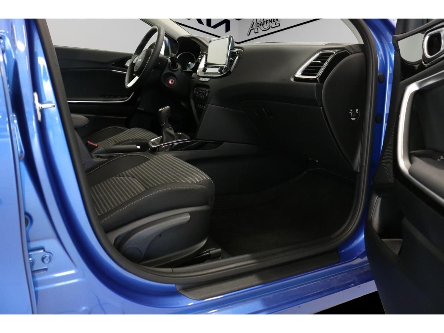 Kia Ceed_sw Vision Kamera PDC Navi SHZ Tempomat Alu