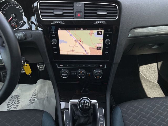 Golf VII IQ.DRIVE 1.5 TSI OPF Navi/AppC/SHZ/PDC